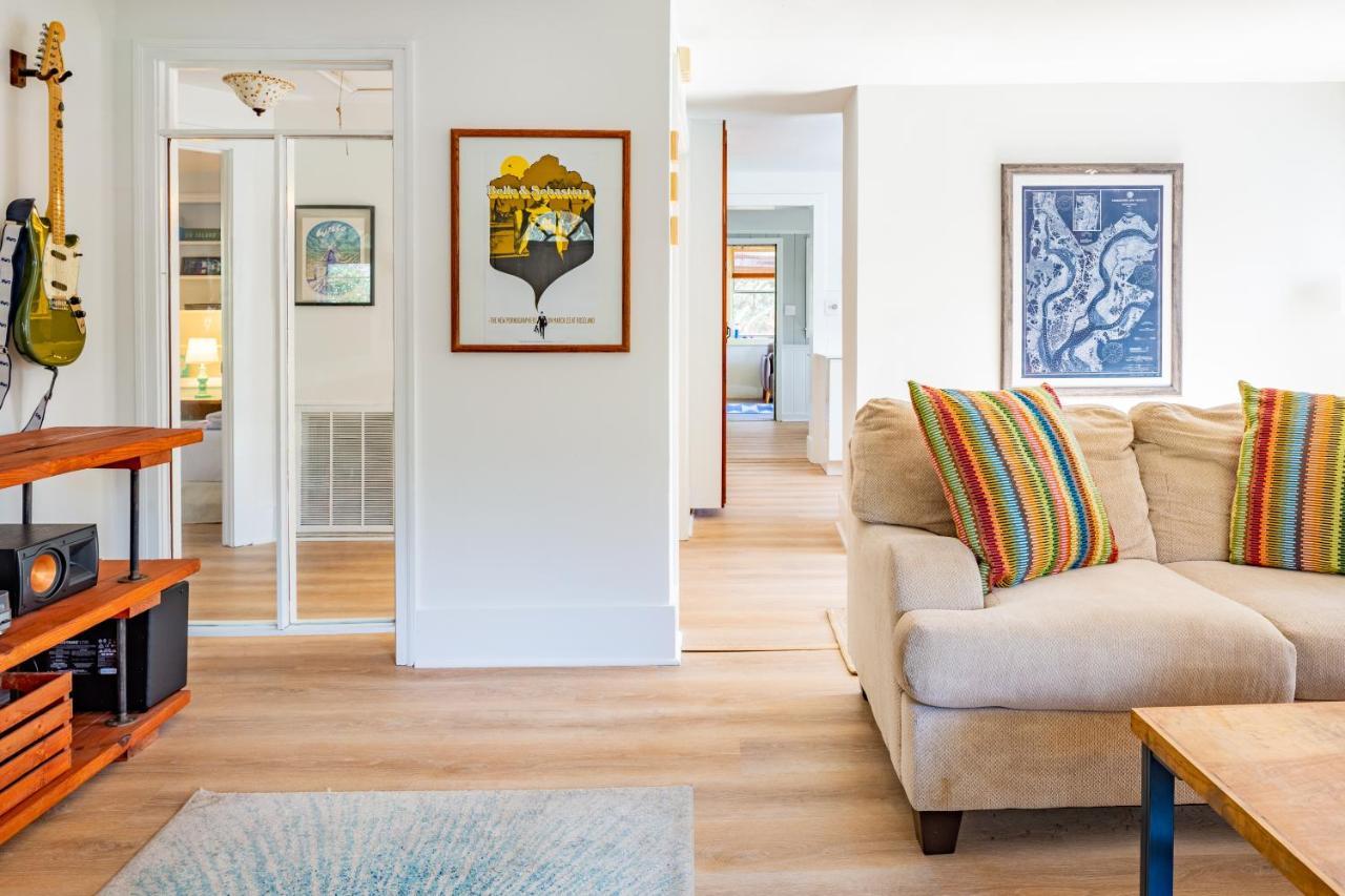 Hip Island House Holiday home