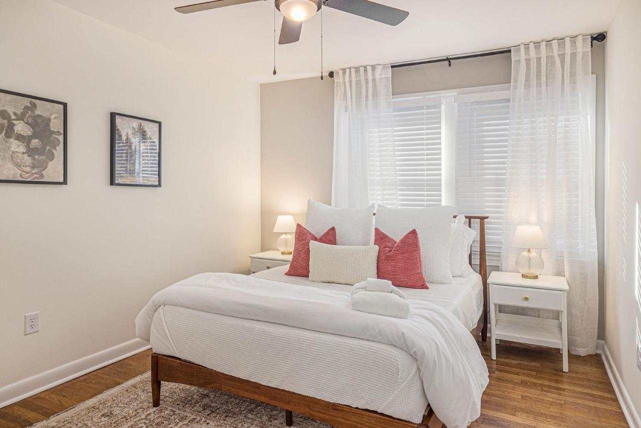 Park Circle With Private Yard And Grill Charleston