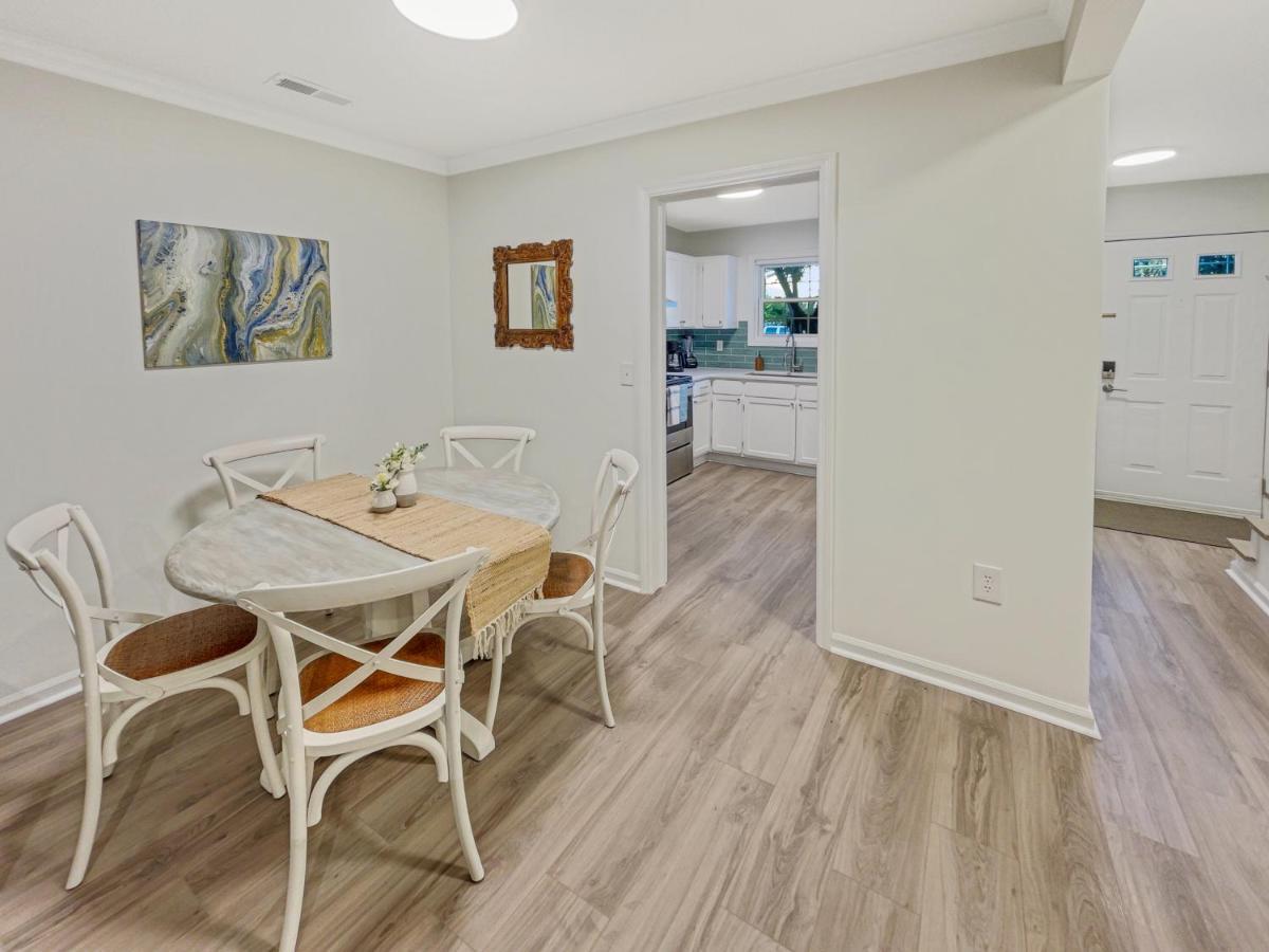 5 Min To Beach—king Beds Holiday home Charleston