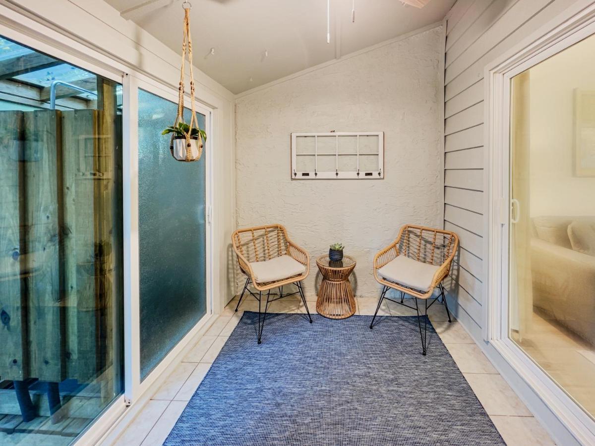 5 Min To Beach—king Beds Holiday home