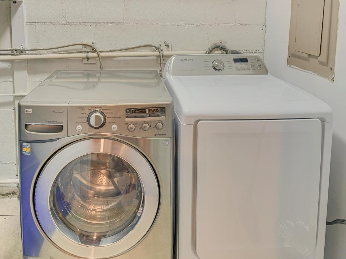 Holiday home 5 Min To Beach—king Beds Charleston