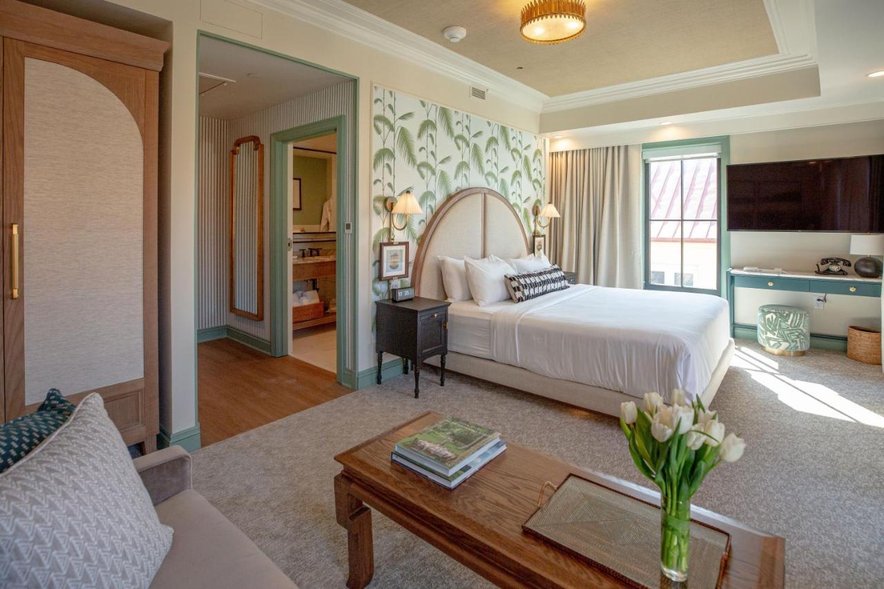 The Palmetto Hotel, Hotel
