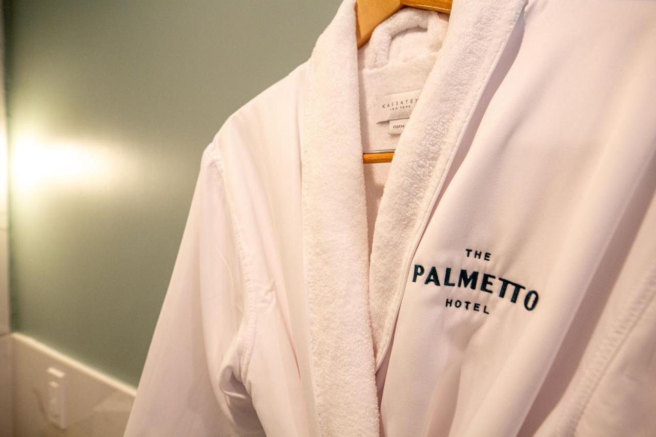 The Palmetto Hotel, Hotel