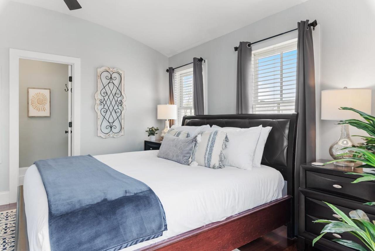 Rooftop Deck With Parking - 3 Blocks To King Holiday home