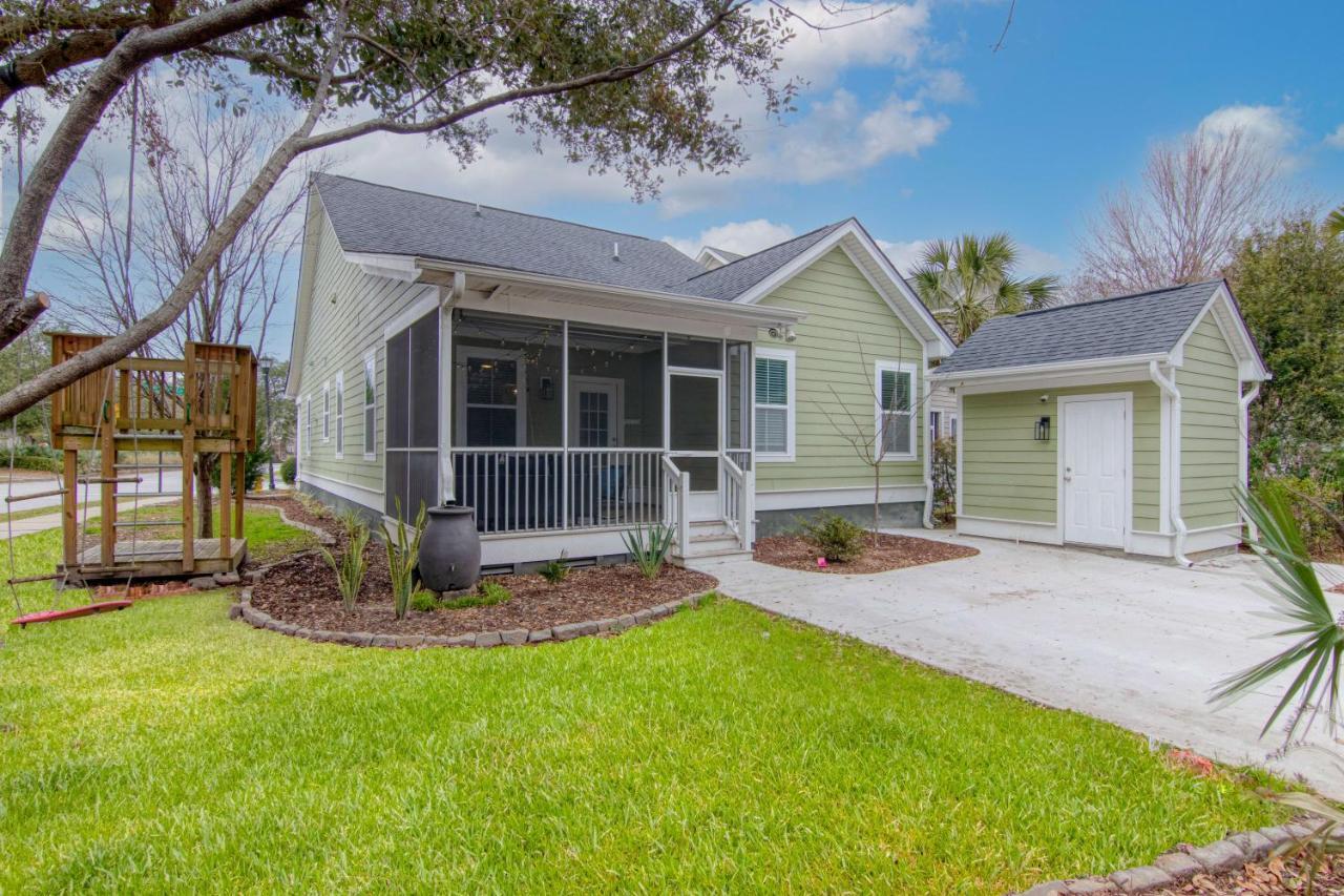 The Jade Park Circle Mins To Dwtn And Beaches Holiday home