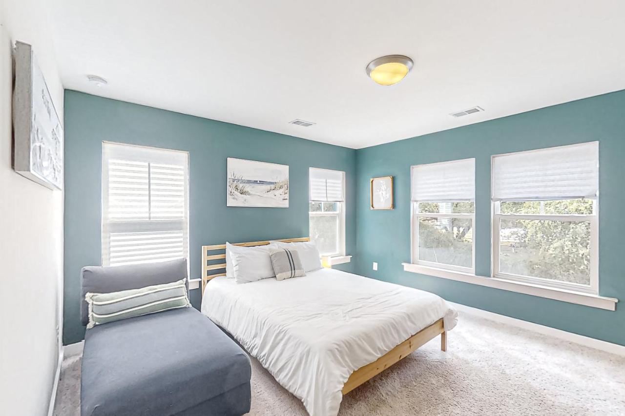 4563 Summey Street Charleston