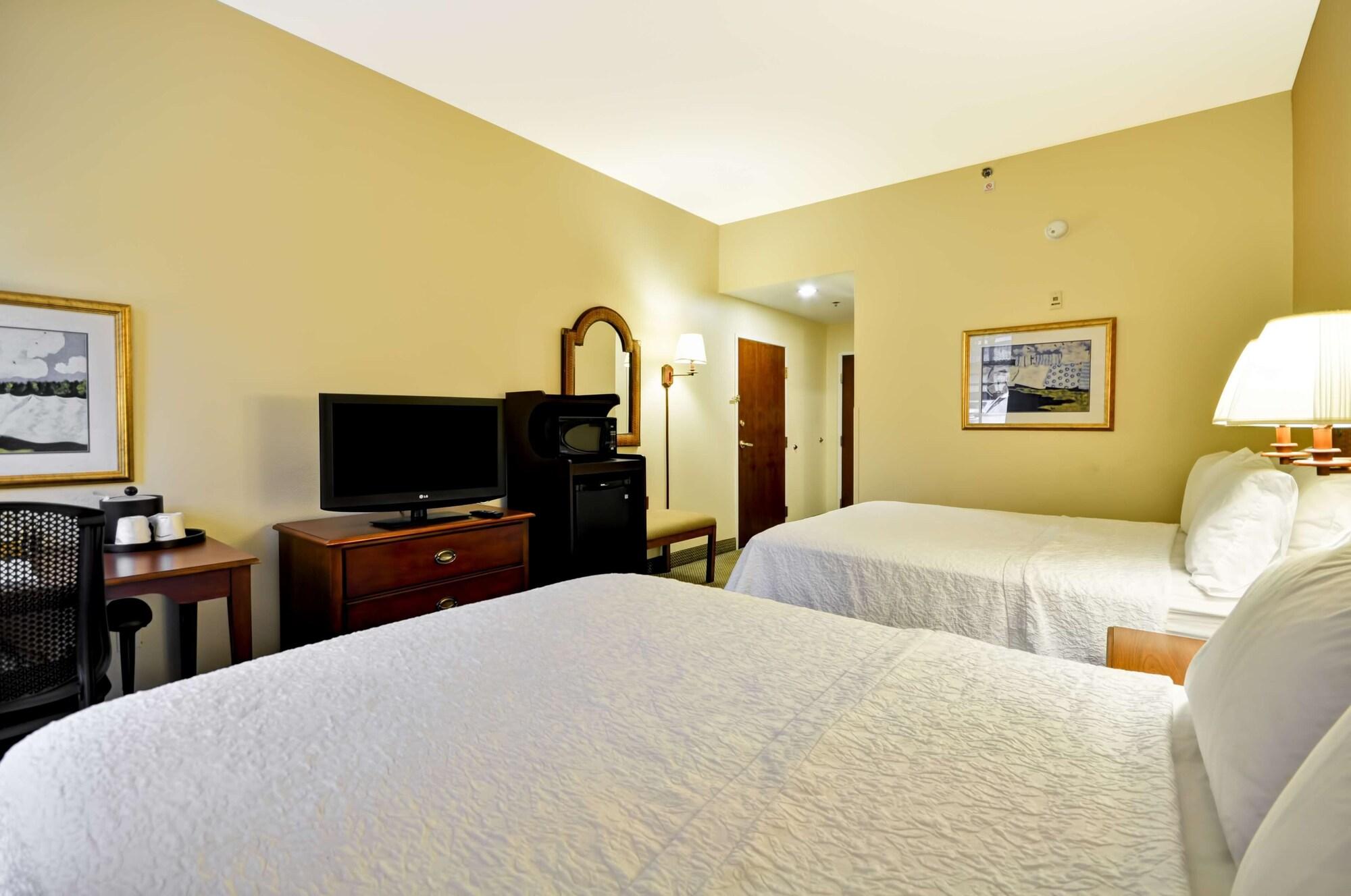 Hotel Hampton & Charleston-west Ashley 3*