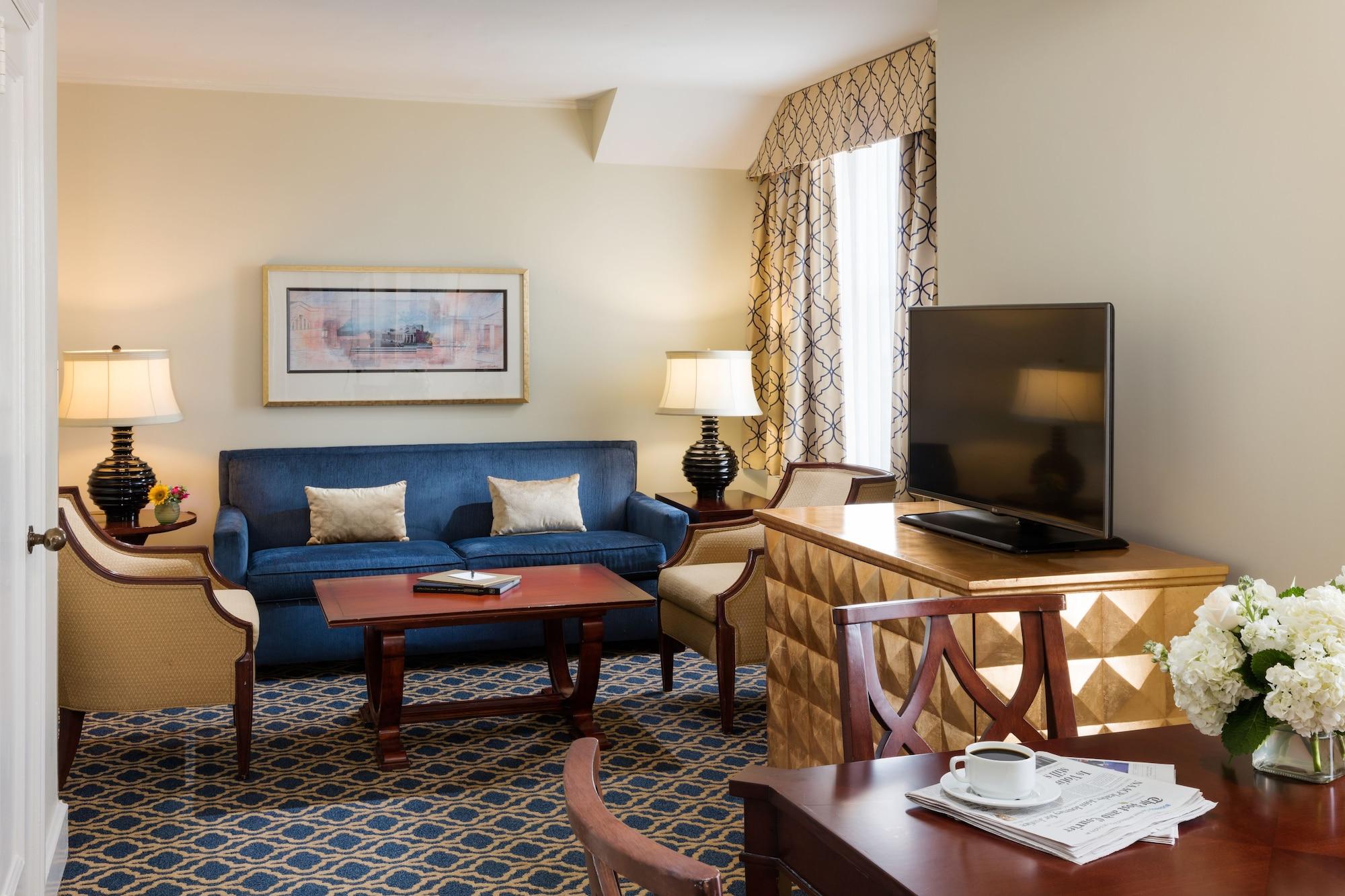 Hotel Francis Marion 4*