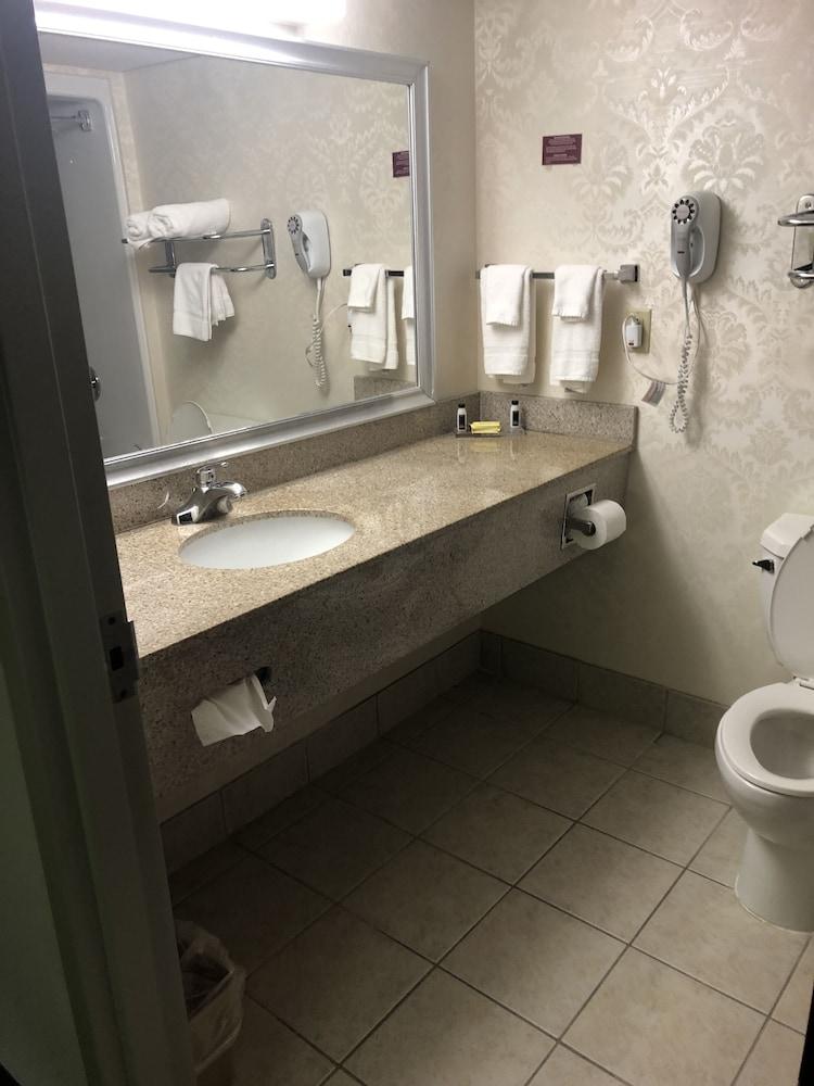 Hotel Clarion Pointe - West Ashley Charleston
