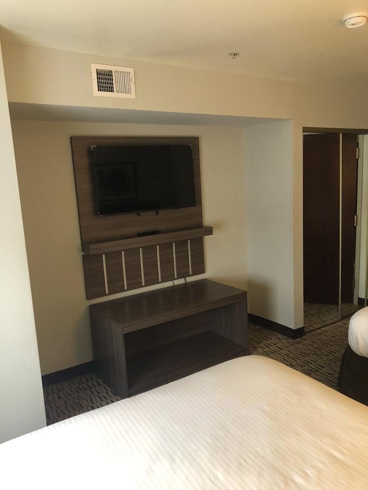 Hotel Clarion Pointe - West Ashley Charleston