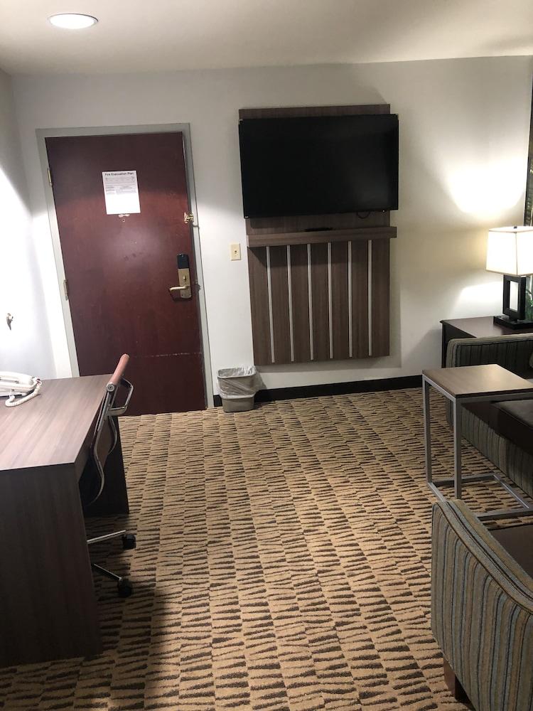 Clarion Pointe - West Ashley Charleston