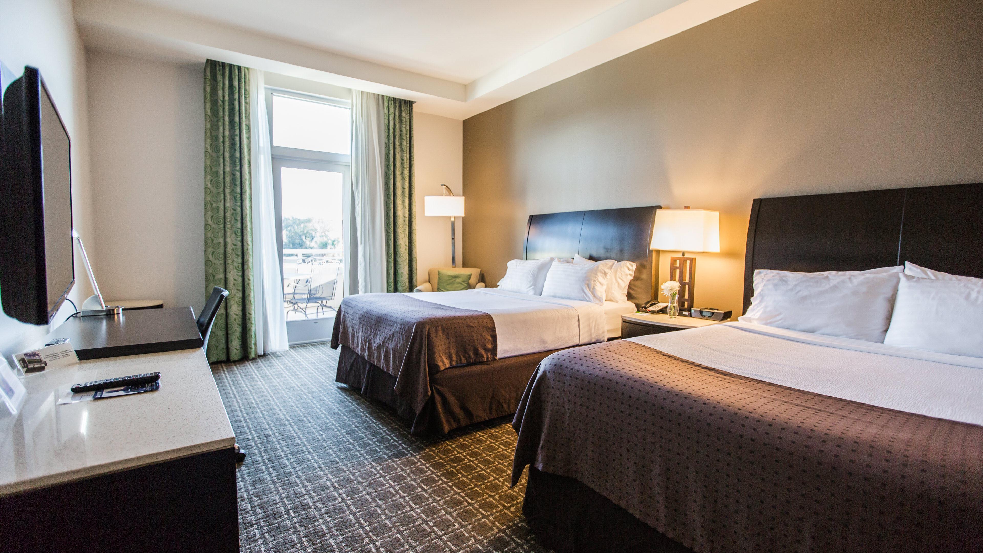 Live Oak, Historic District, A Tribute Portfolio 3* Charleston