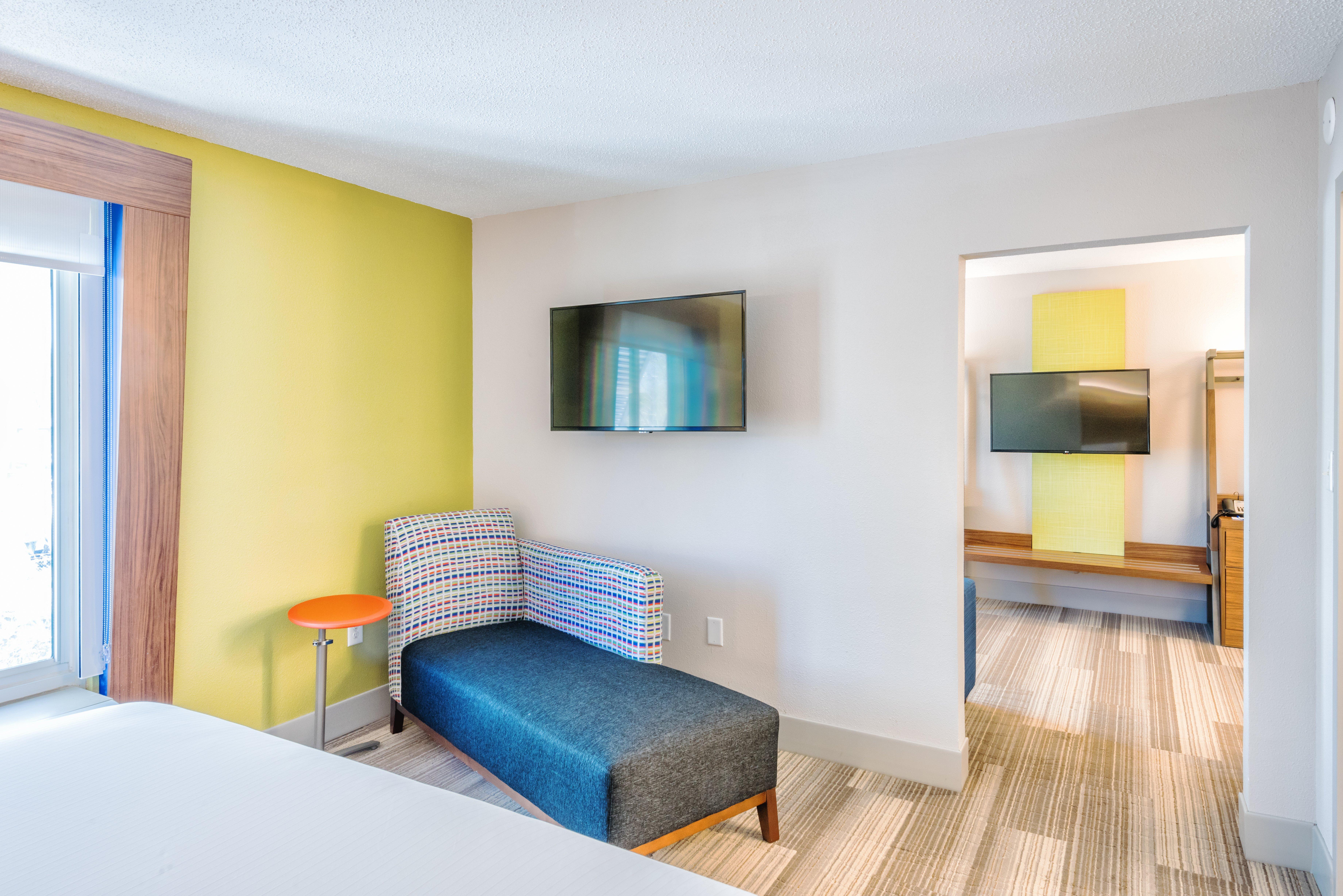 Express Us Highway 17 & I-526 By Ihg Hotel 2*