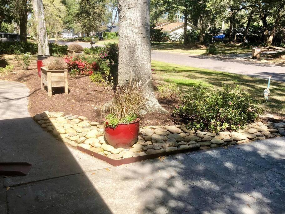 Holiday home Private Luxury Studio- 10 Mins Downtown And Folly Charleston