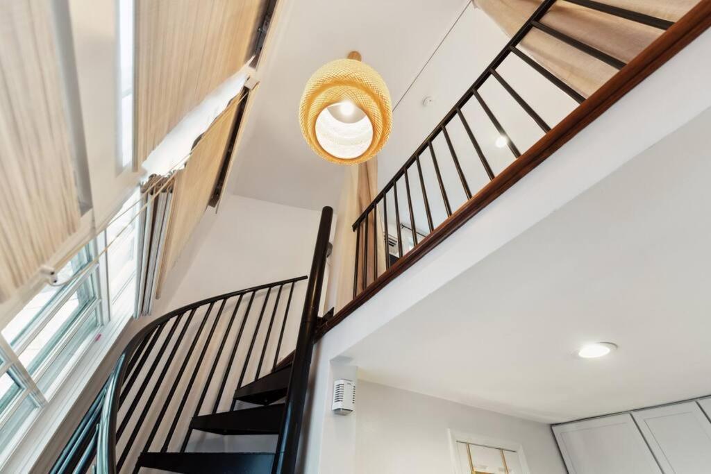 Exclusive Open Loft In Downtown Charleston