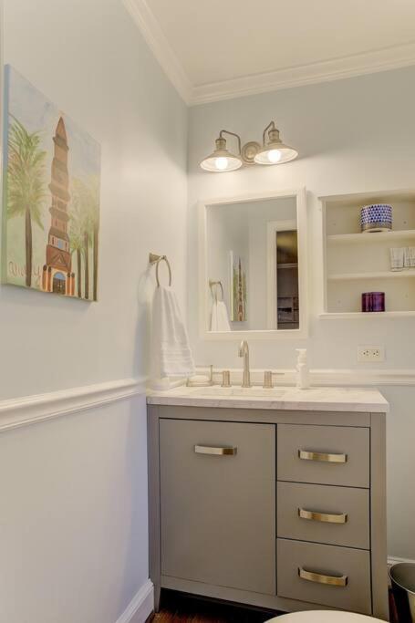 Charming Near Folly & Downtown * Charleston