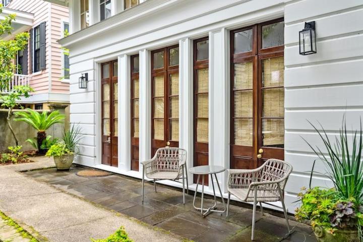 Serene With Beautiful Garden And Heated Pool Villa *