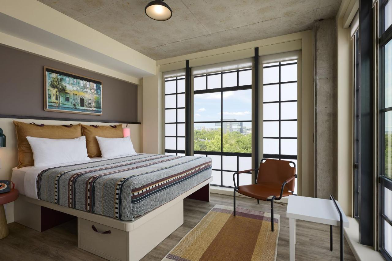 Moxy Downtown Charleston