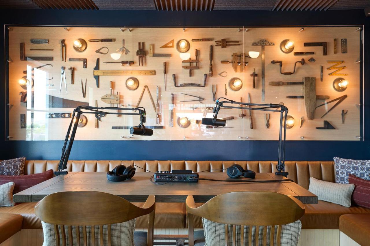 Moxy Downtown 3* Charleston