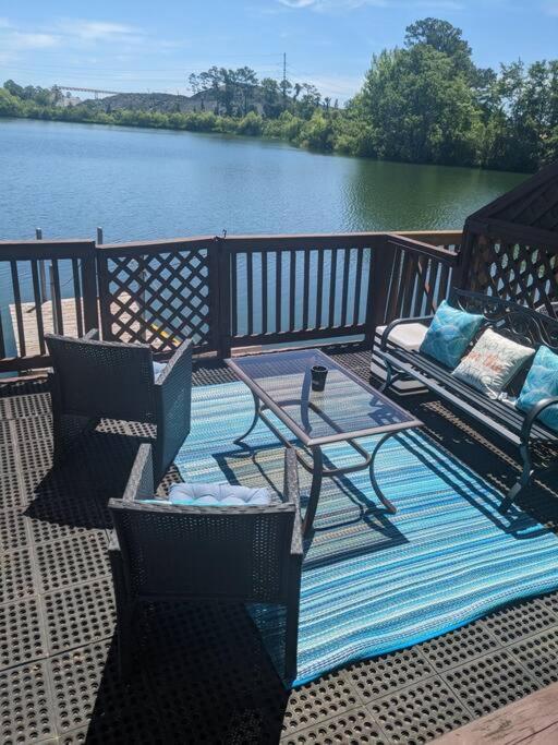 Scenic Carolina Waterfront - Arco Holiday home *