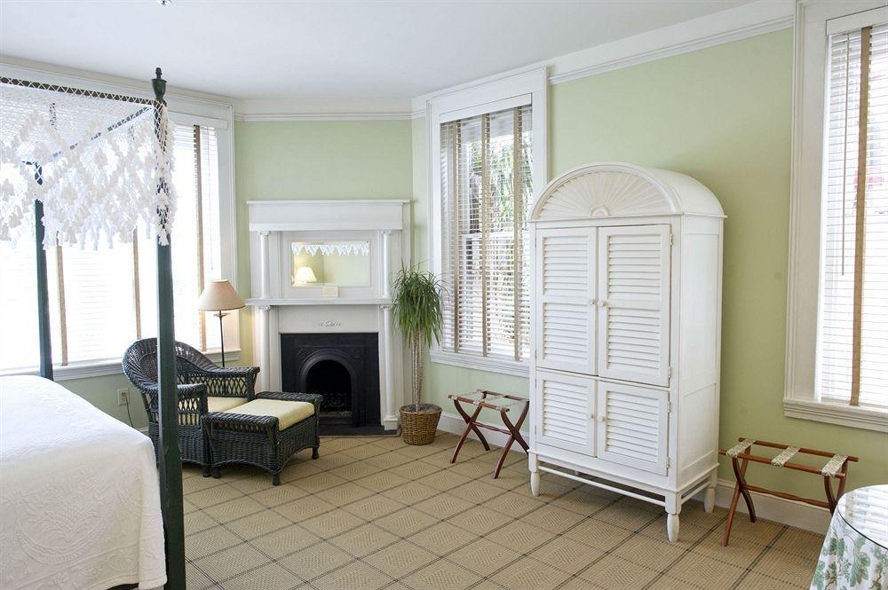 Fulton Lane Bed & Breakfast 4*