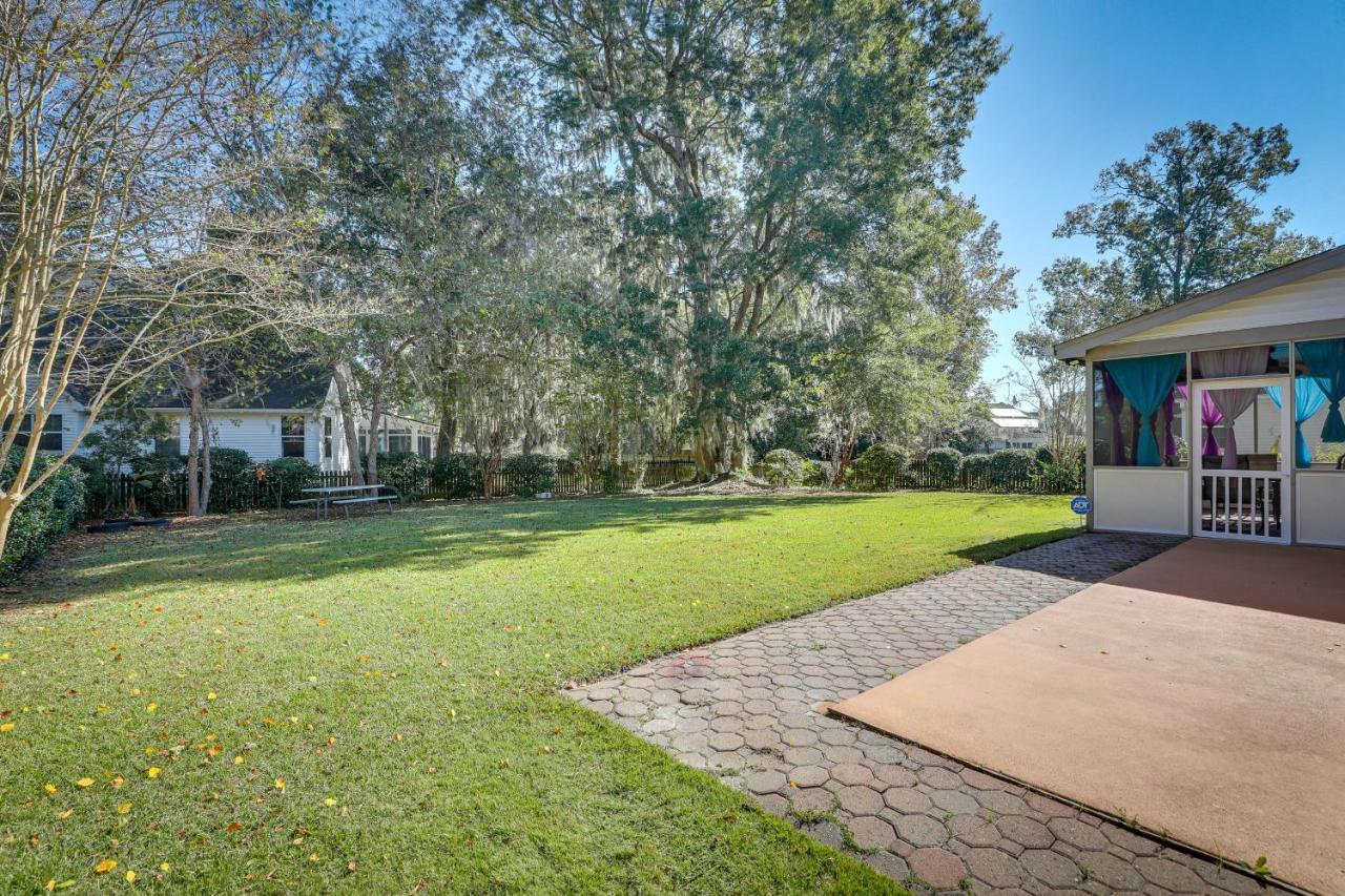 North Near Shopping And Dining! Holiday home