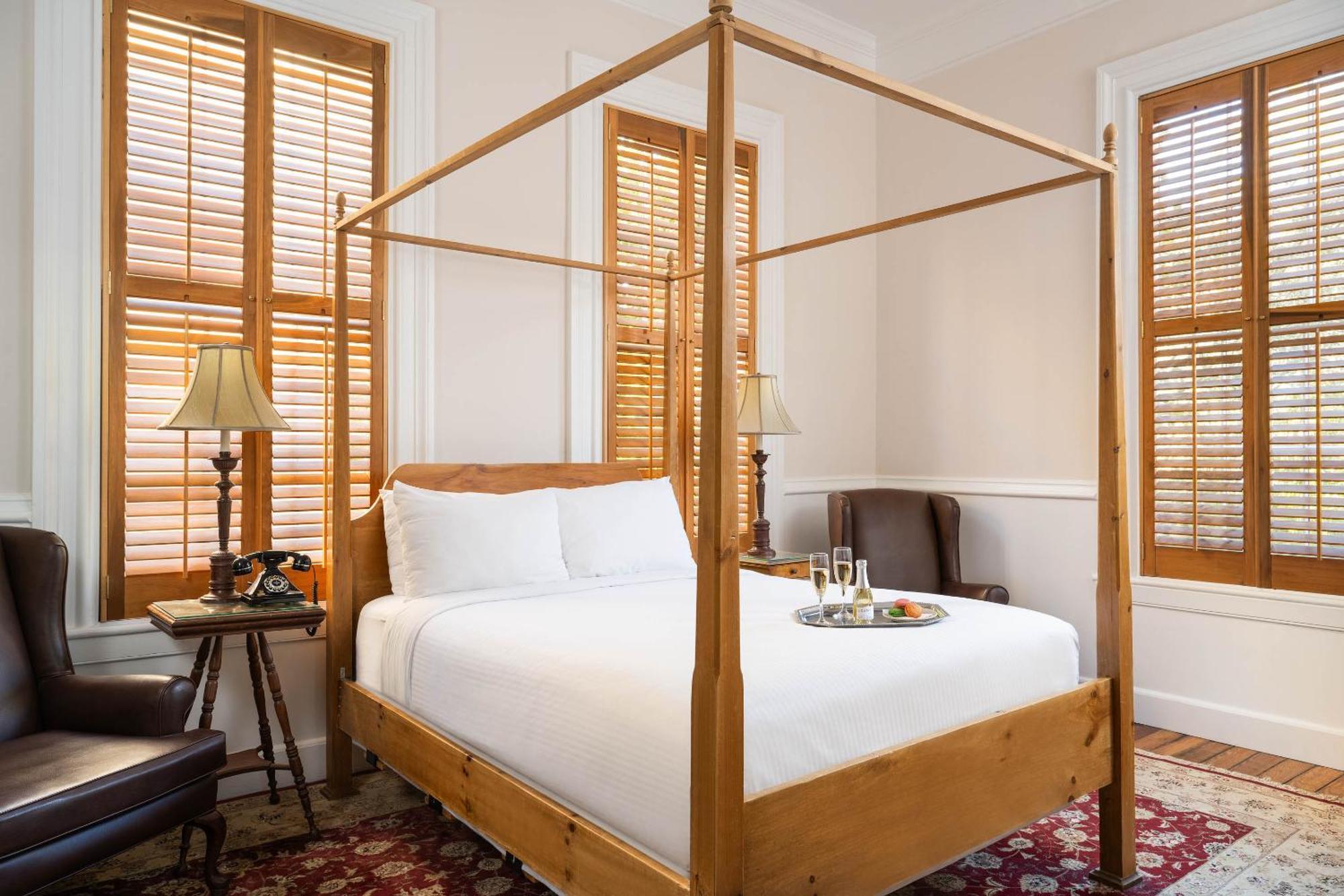 The Jasmine House Charleston