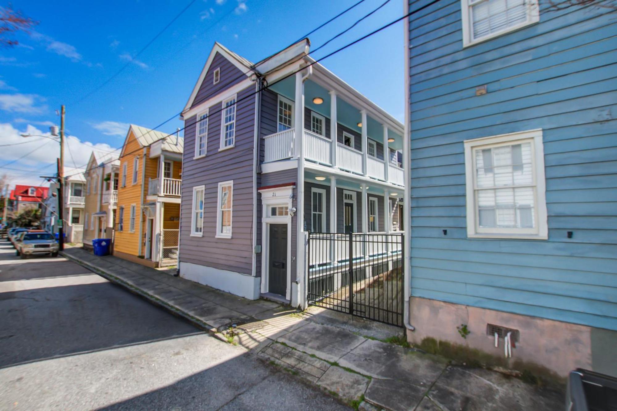 21 Hampden