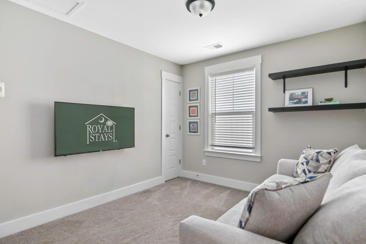 Penny Lane Park Circle 15m Dwtn Chs Holiday home Charleston