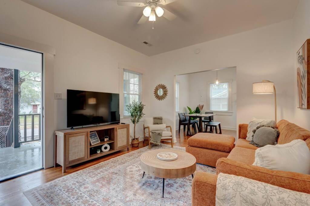 Peaceful Park Circle Getaway Holiday home *