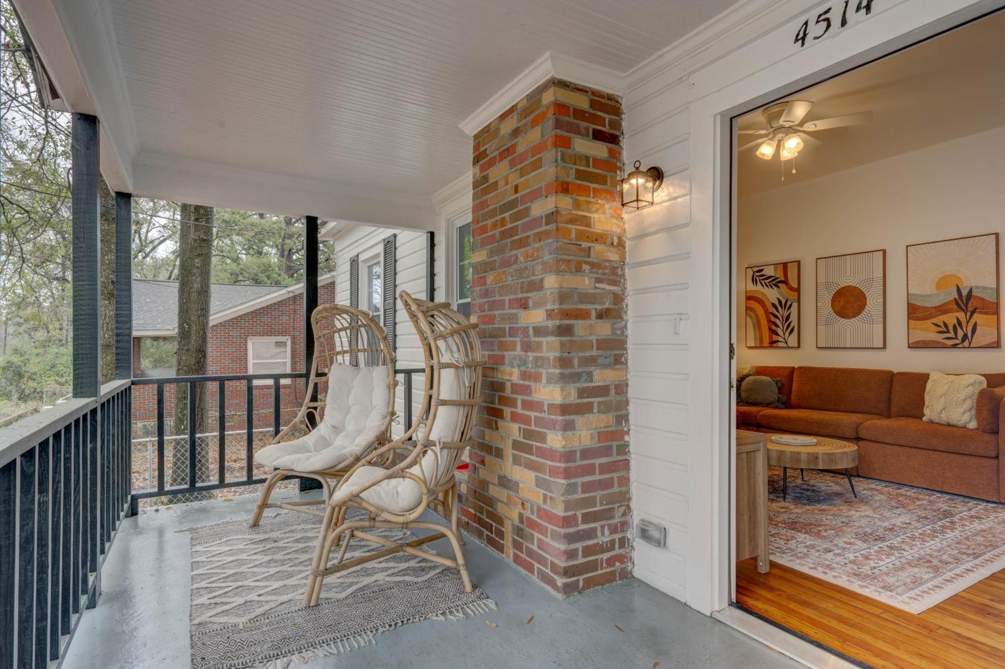 Peaceful Park Circle Getaway * Charleston
