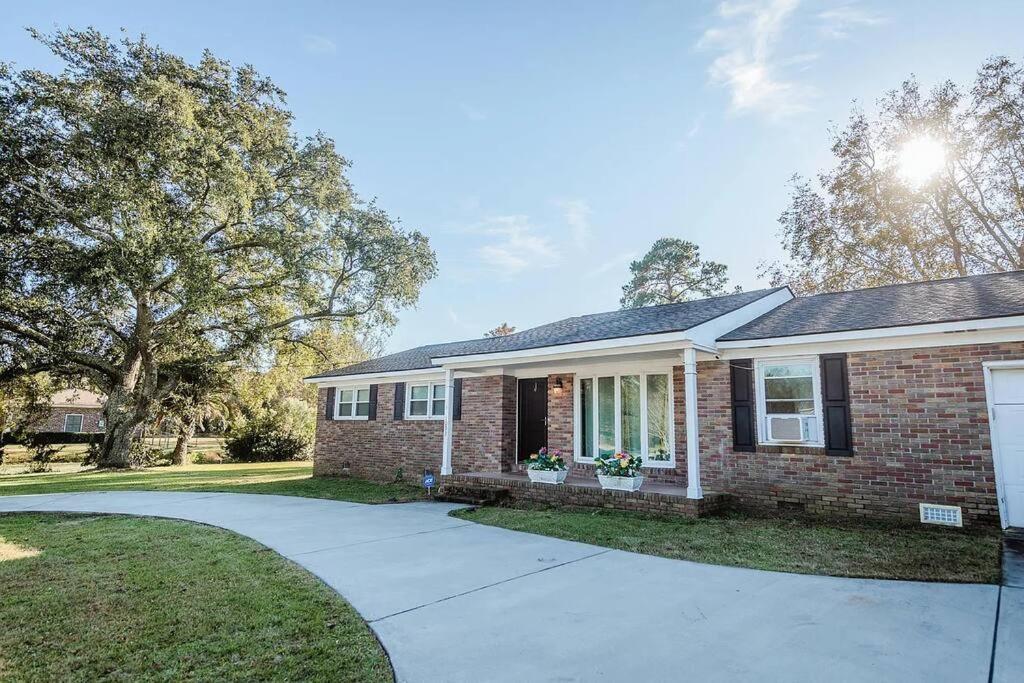 Waterfront On James Island * Charleston