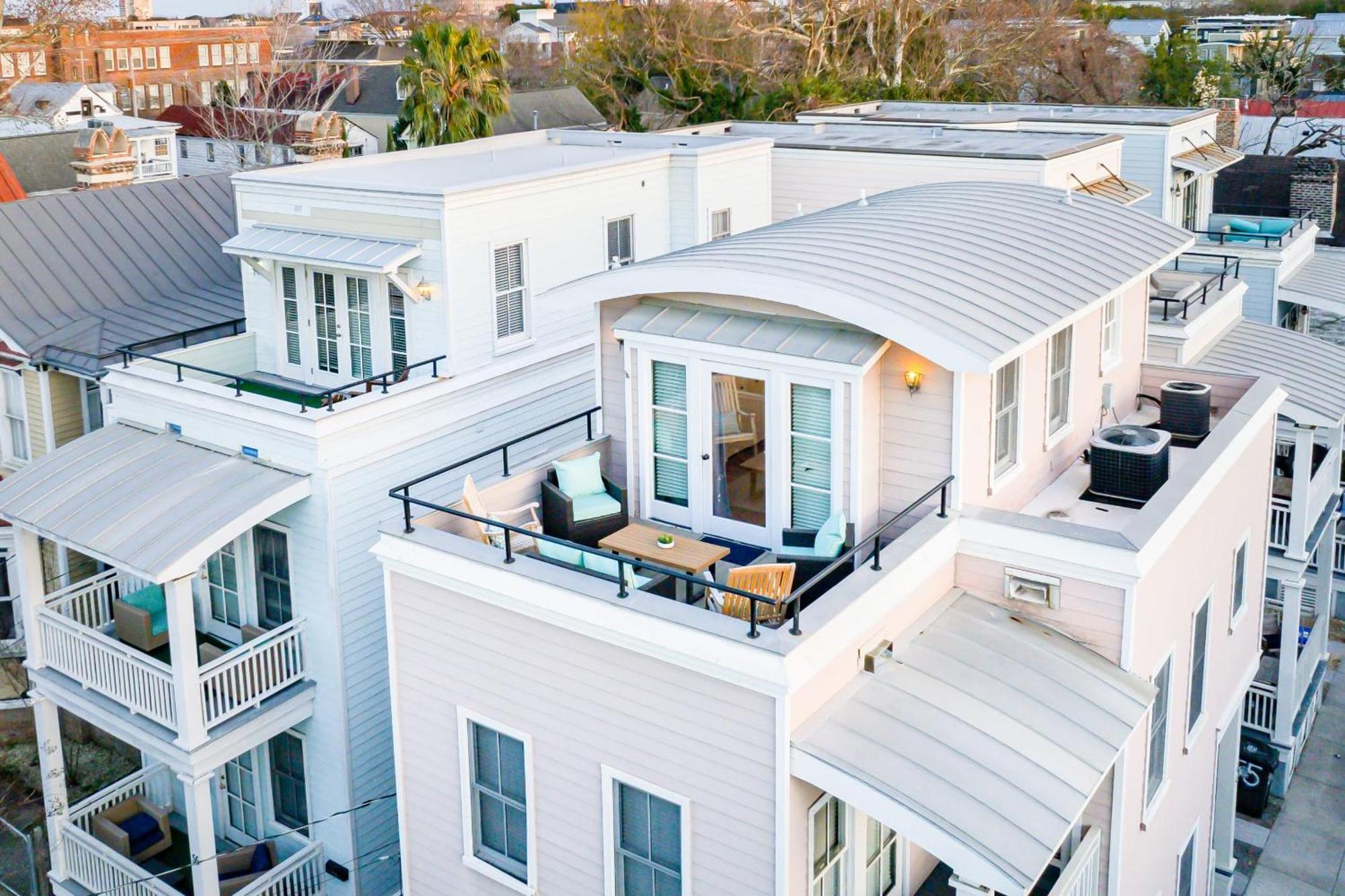Rooftop Deck With Parking - 3 Blocks To King Holiday home