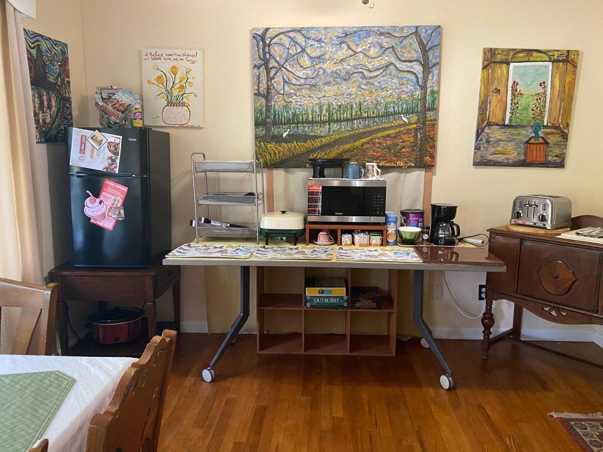 3 Bedrm, Art Houz, Mp 12 Miles, Downtown 10 Holiday home *