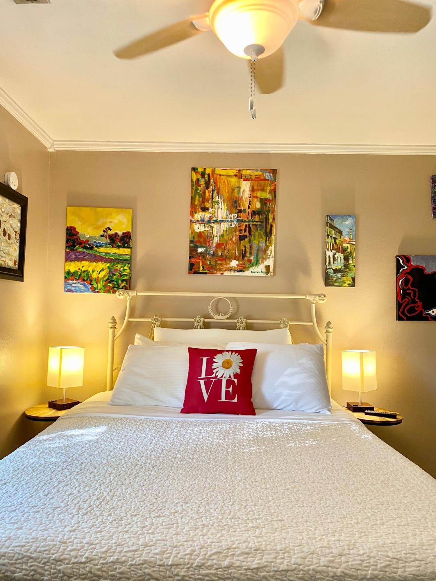 Holiday home 3 Bedrm, Art Houz, Mp 12 Miles, Downtown 10 Charleston