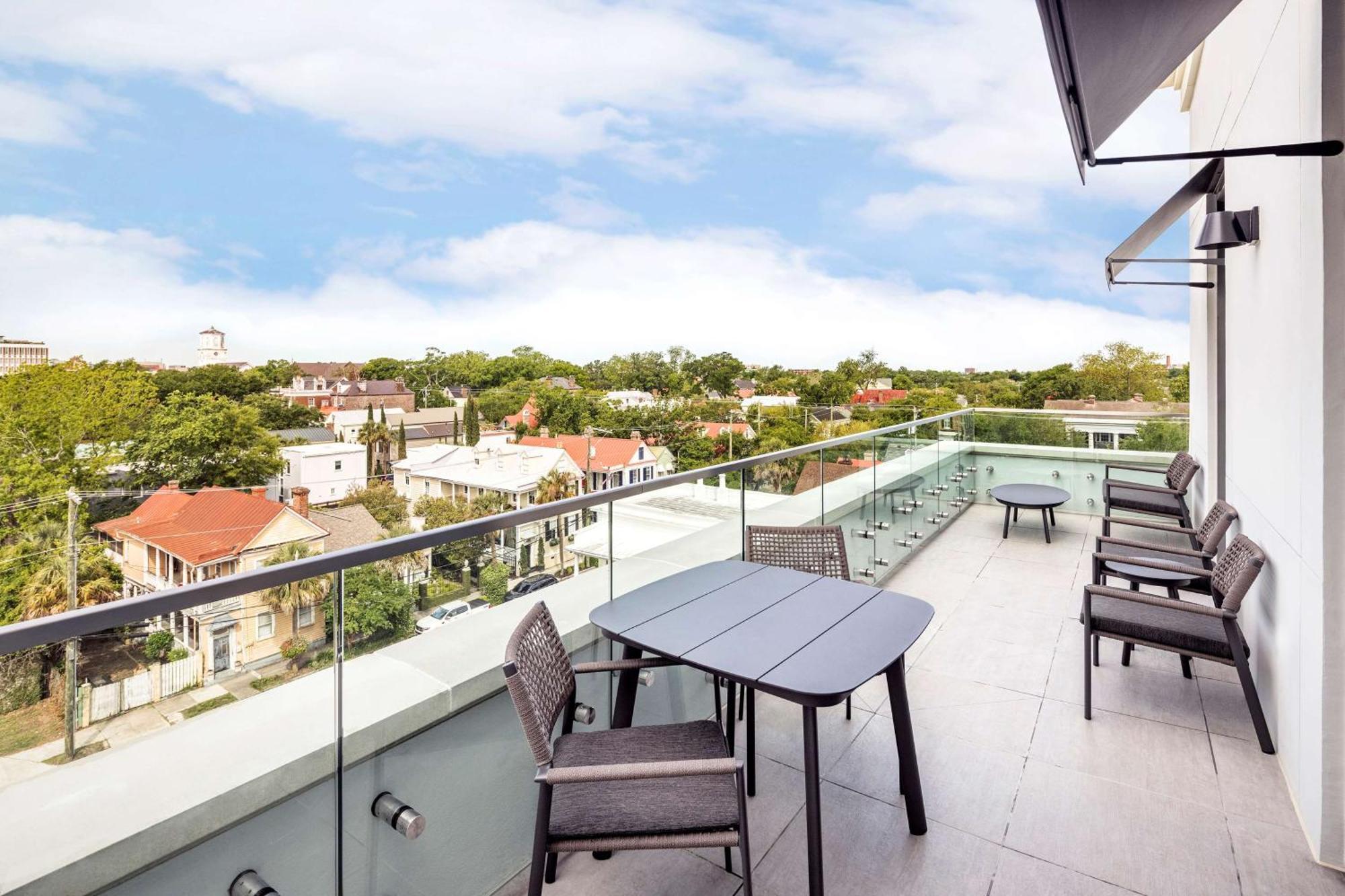 Hilton Club Liberty Place 3*