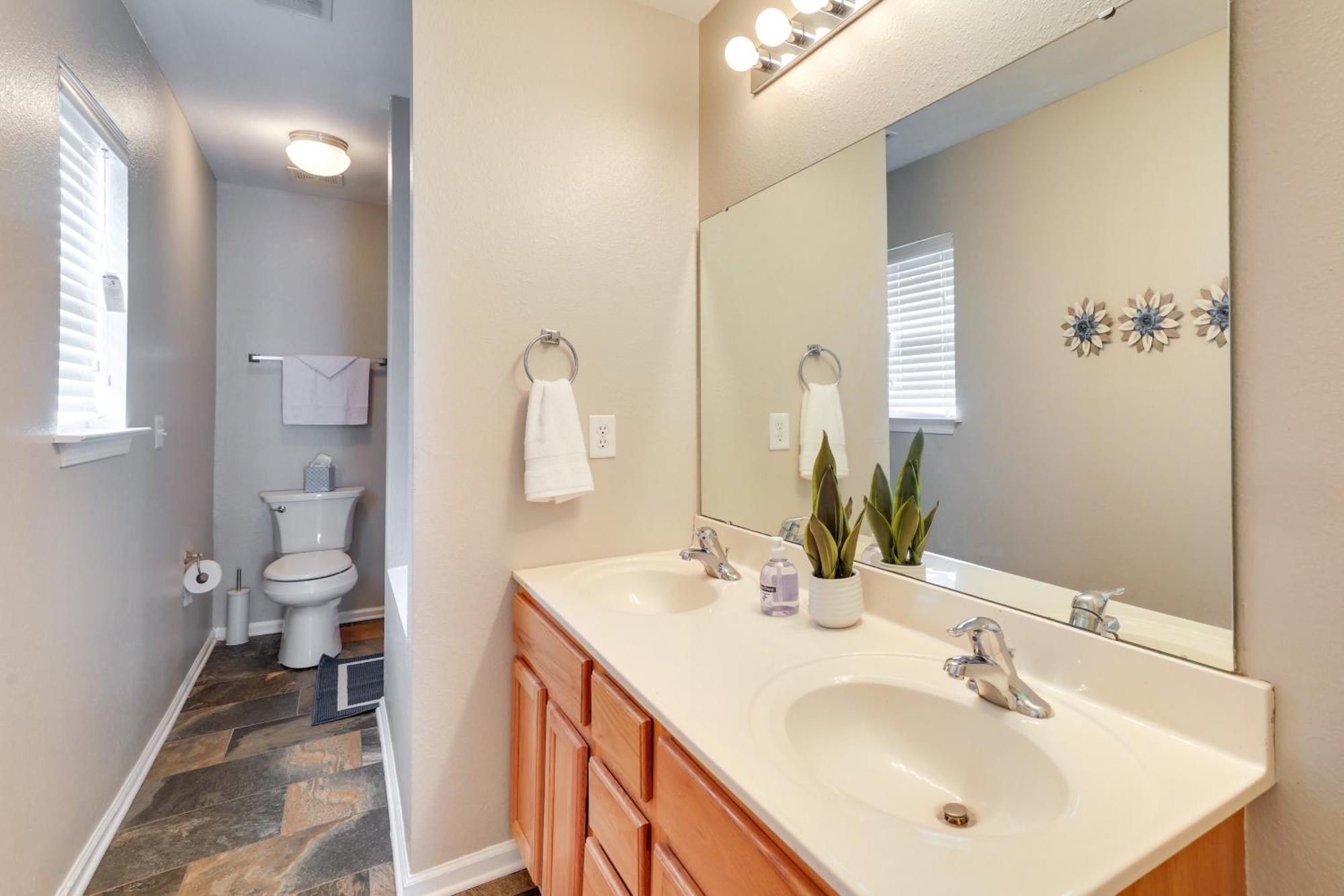 Charming North Townhome - Pets Welcome! Charleston