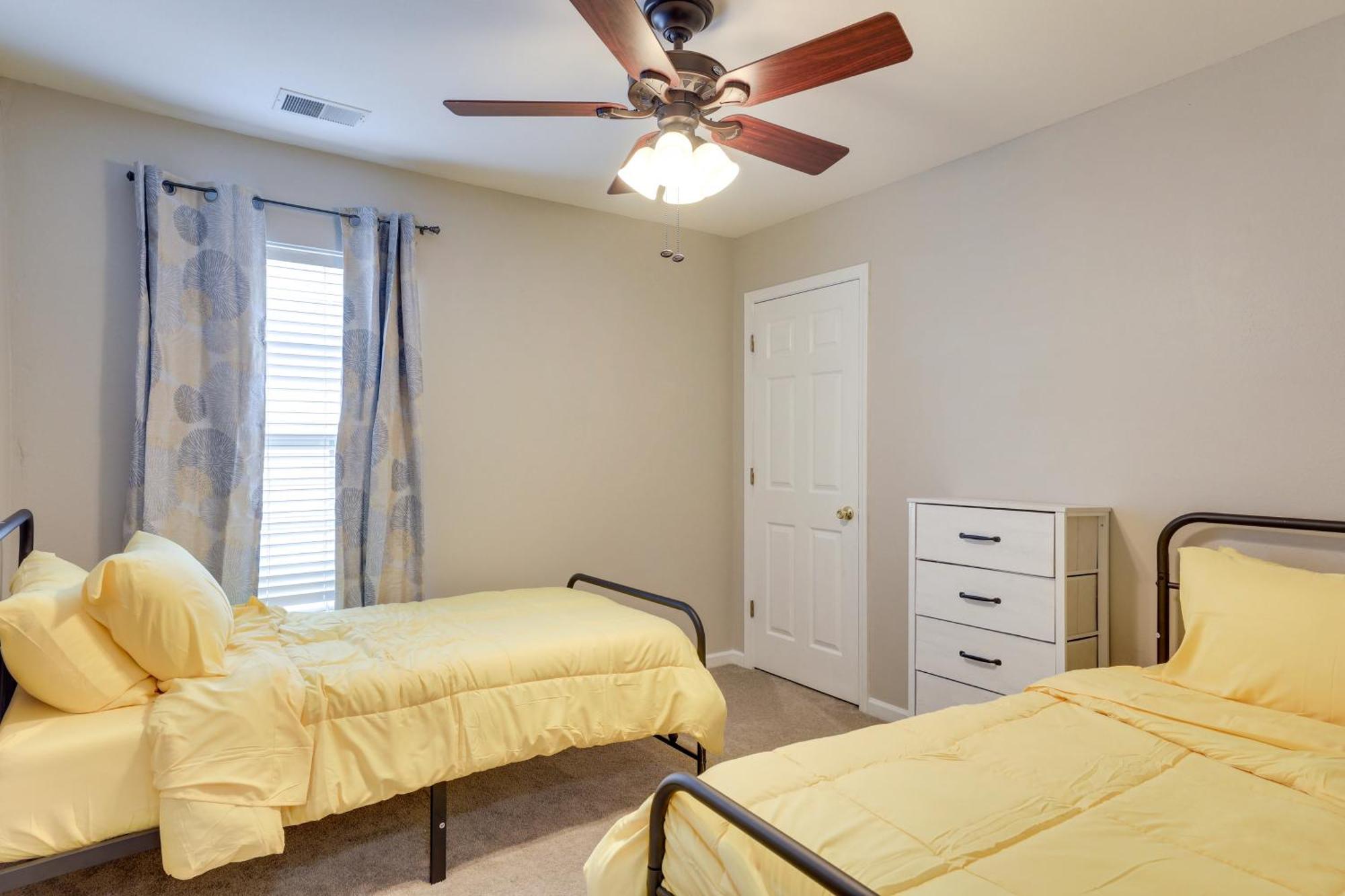 Charming North Townhome - Pets Welcome! Charleston