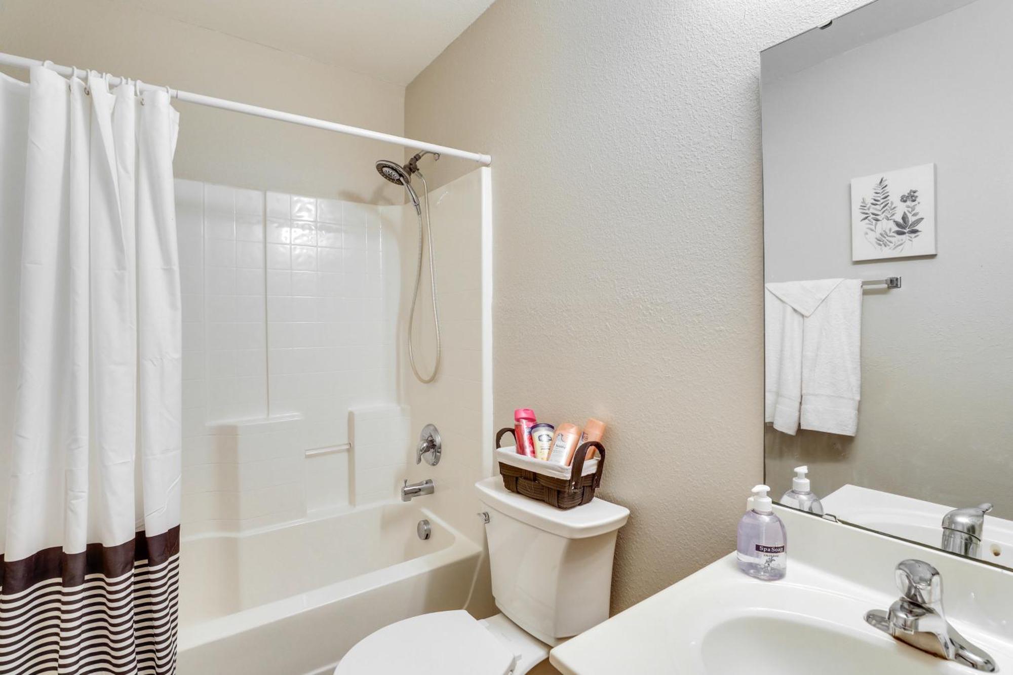 Charming North Townhome - Pets Welcome! Holiday home Charleston