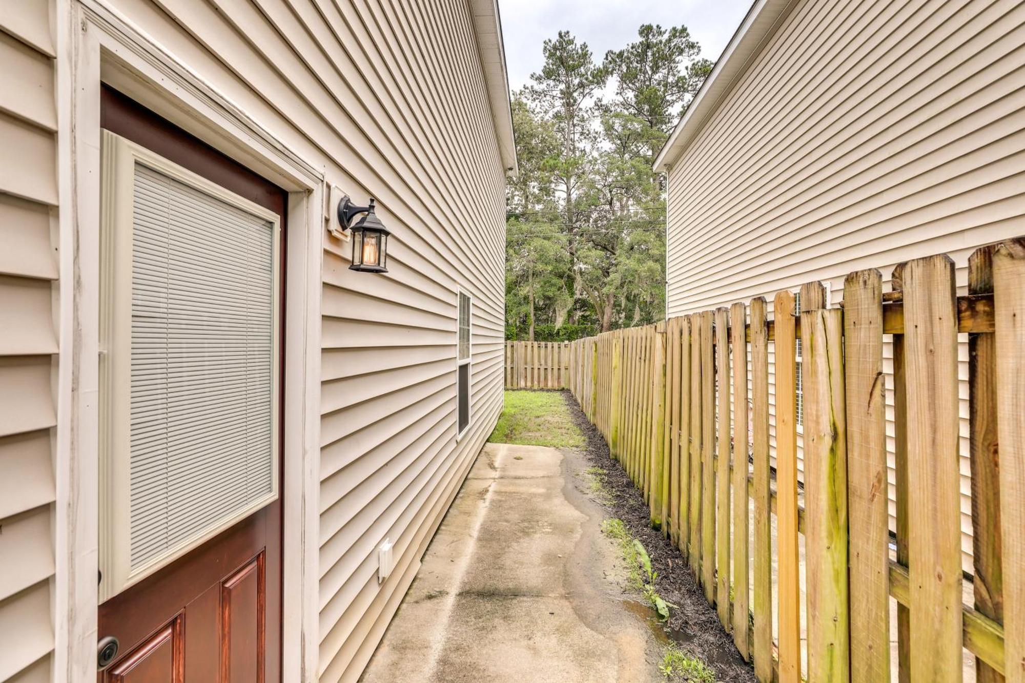 Charming North Townhome - Pets Welcome! Charleston