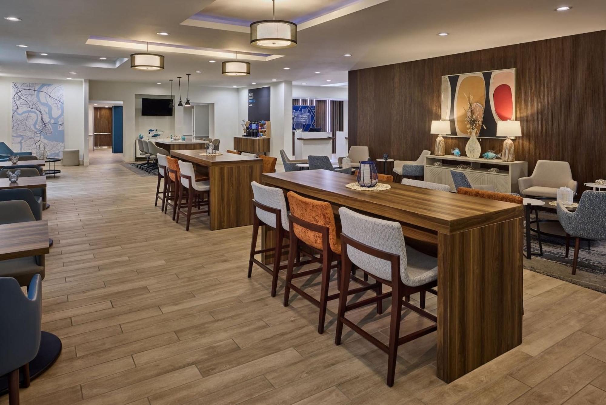 Express & Dwtn -westedge By Ihg Hotel 3*