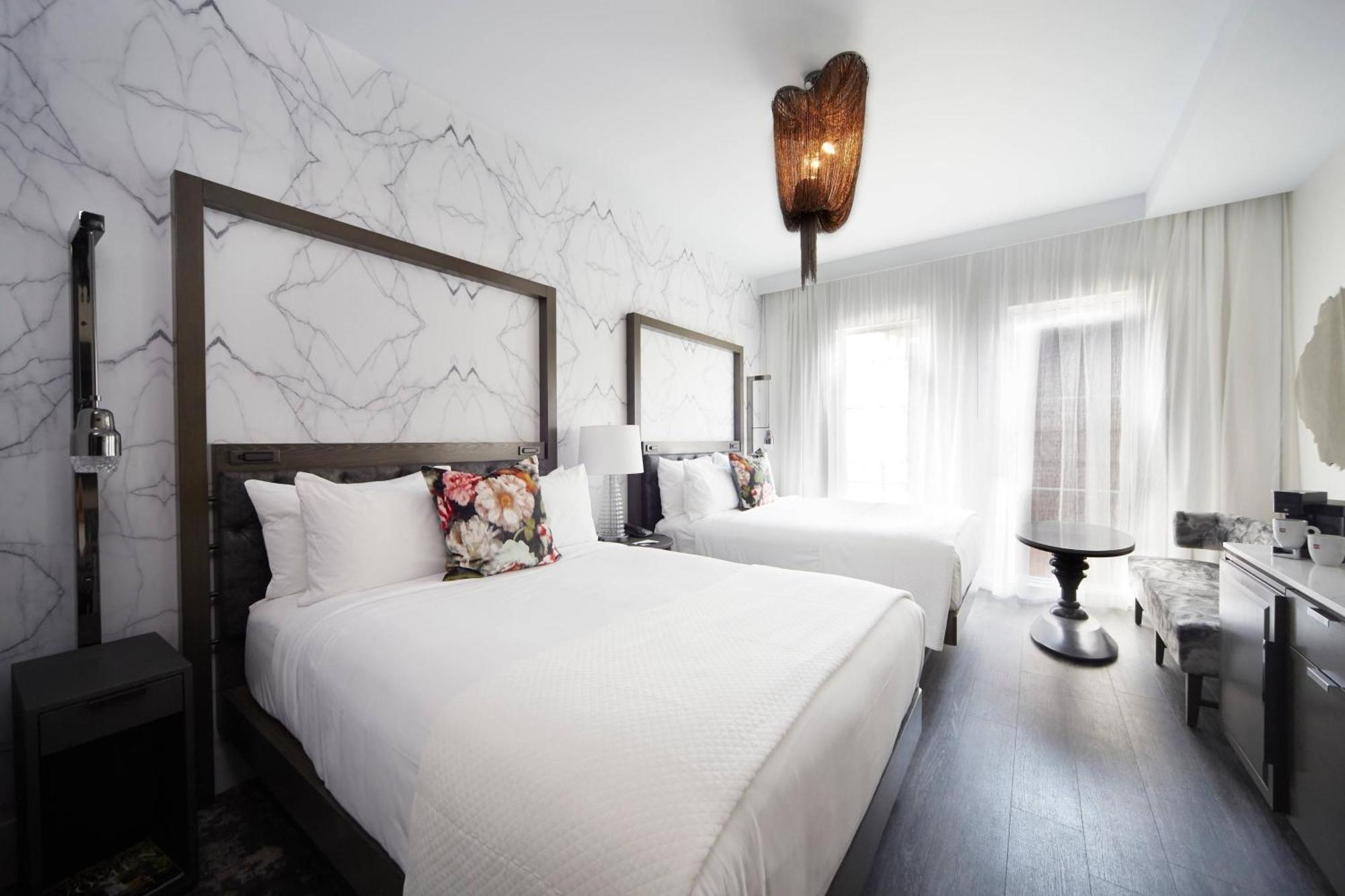Bella Grace Hotel