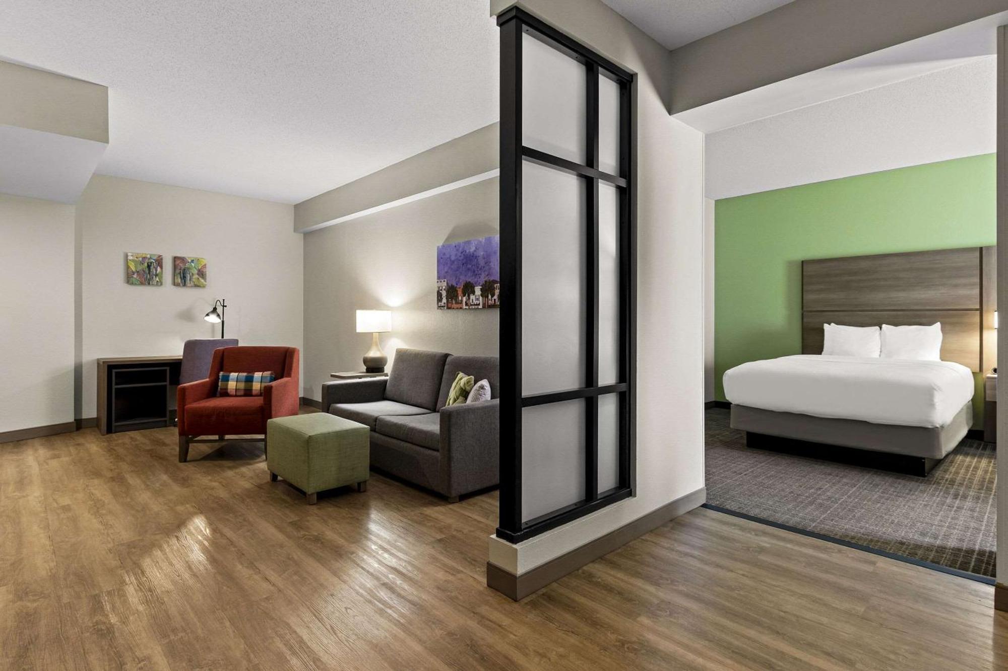 Hotel Comfort West Ashley 3*