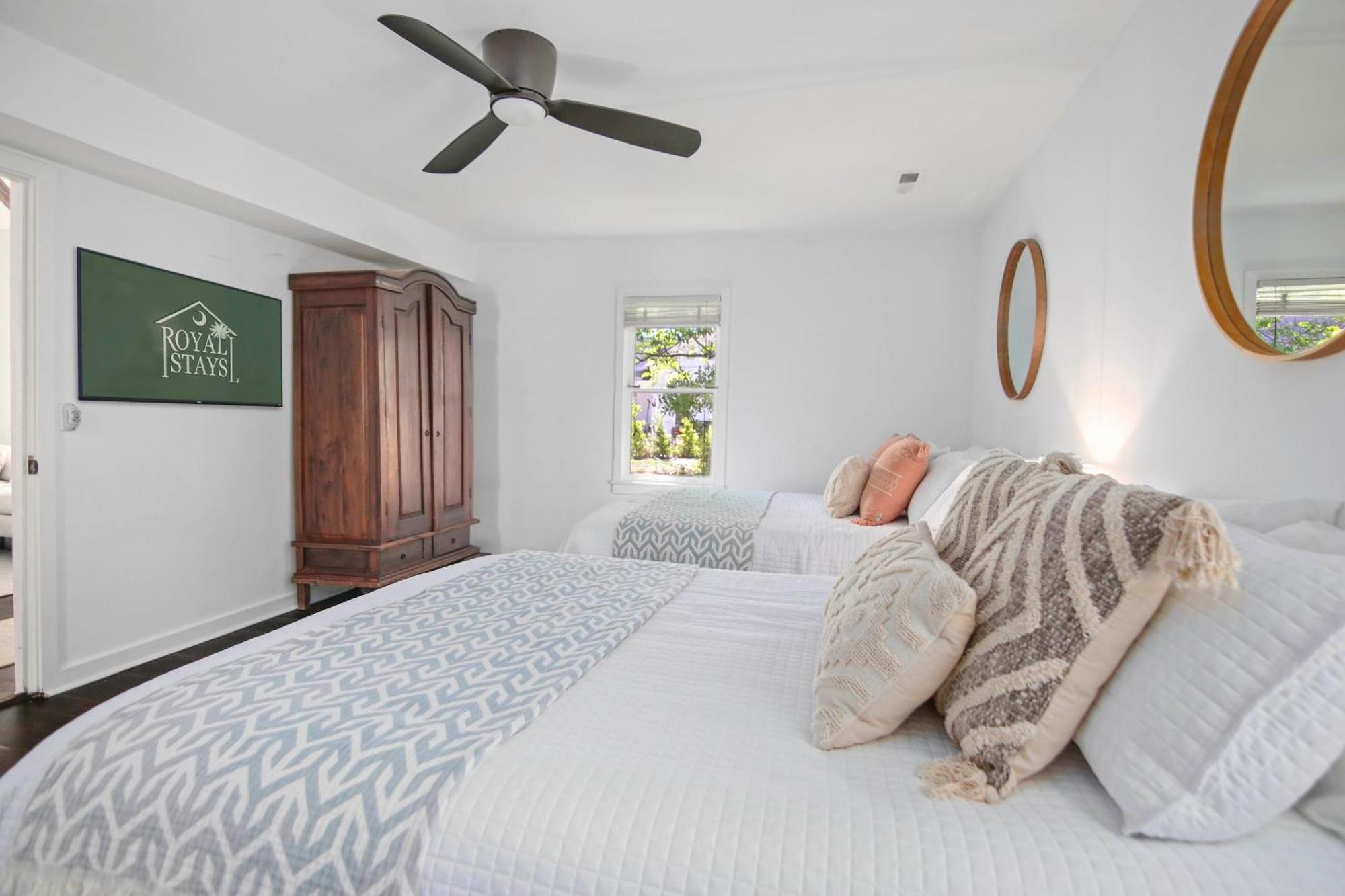 Sawyer's Landing- Mins To & Dtwn Holiday home Charleston