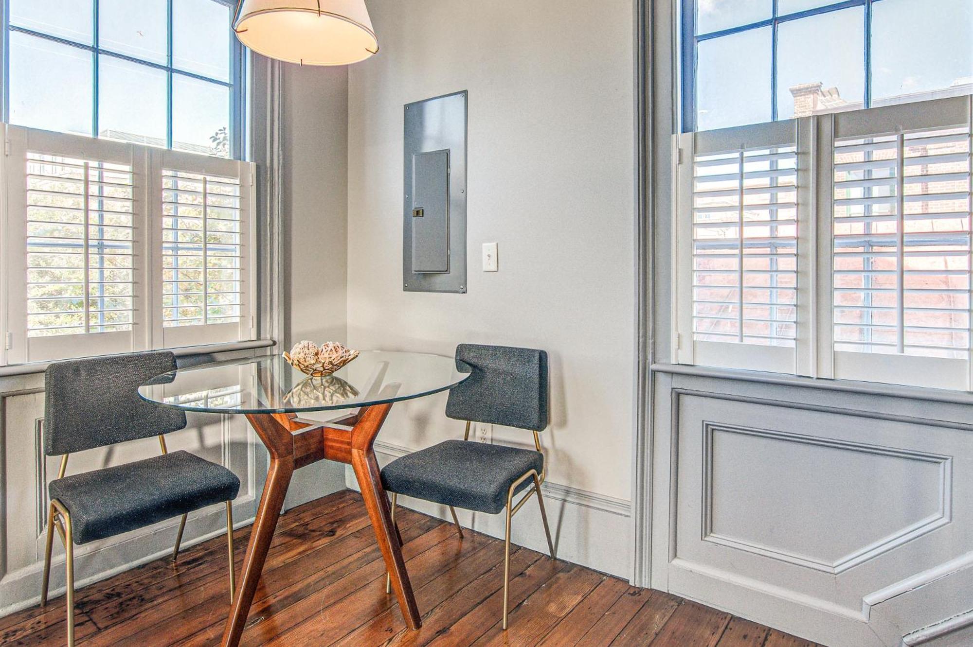 15 Cannon Apartment Charleston
