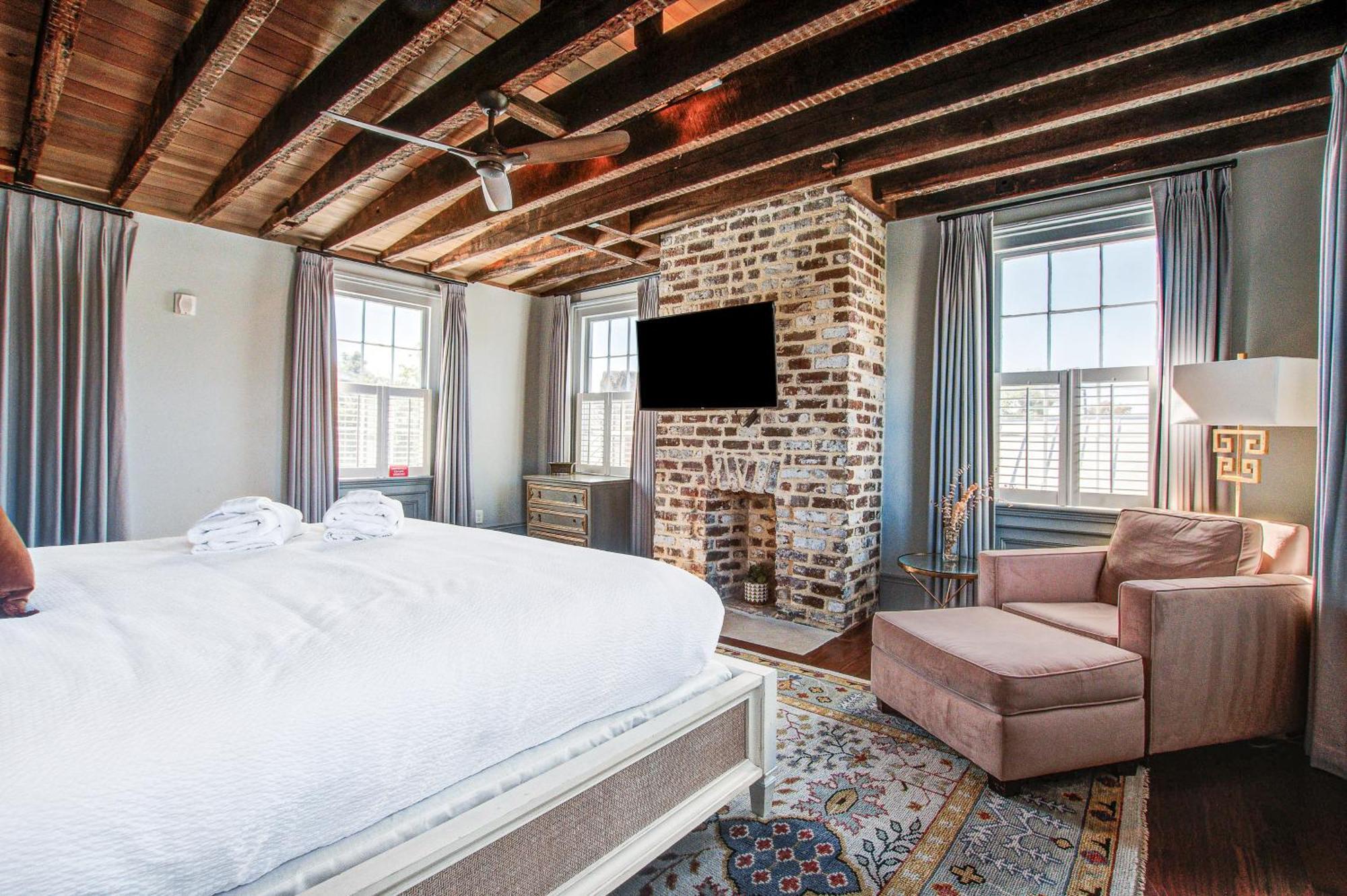 Apartment 15 Cannon Charleston