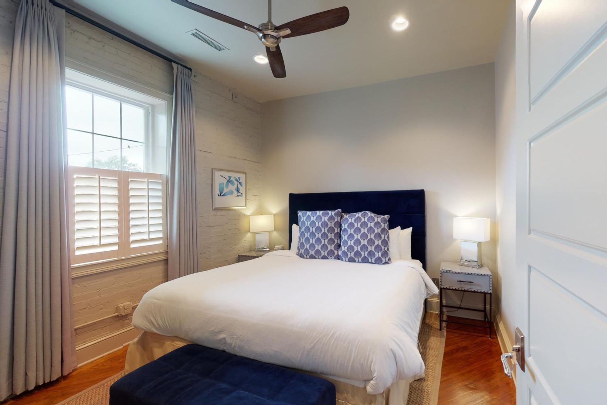 563 King Holiday home