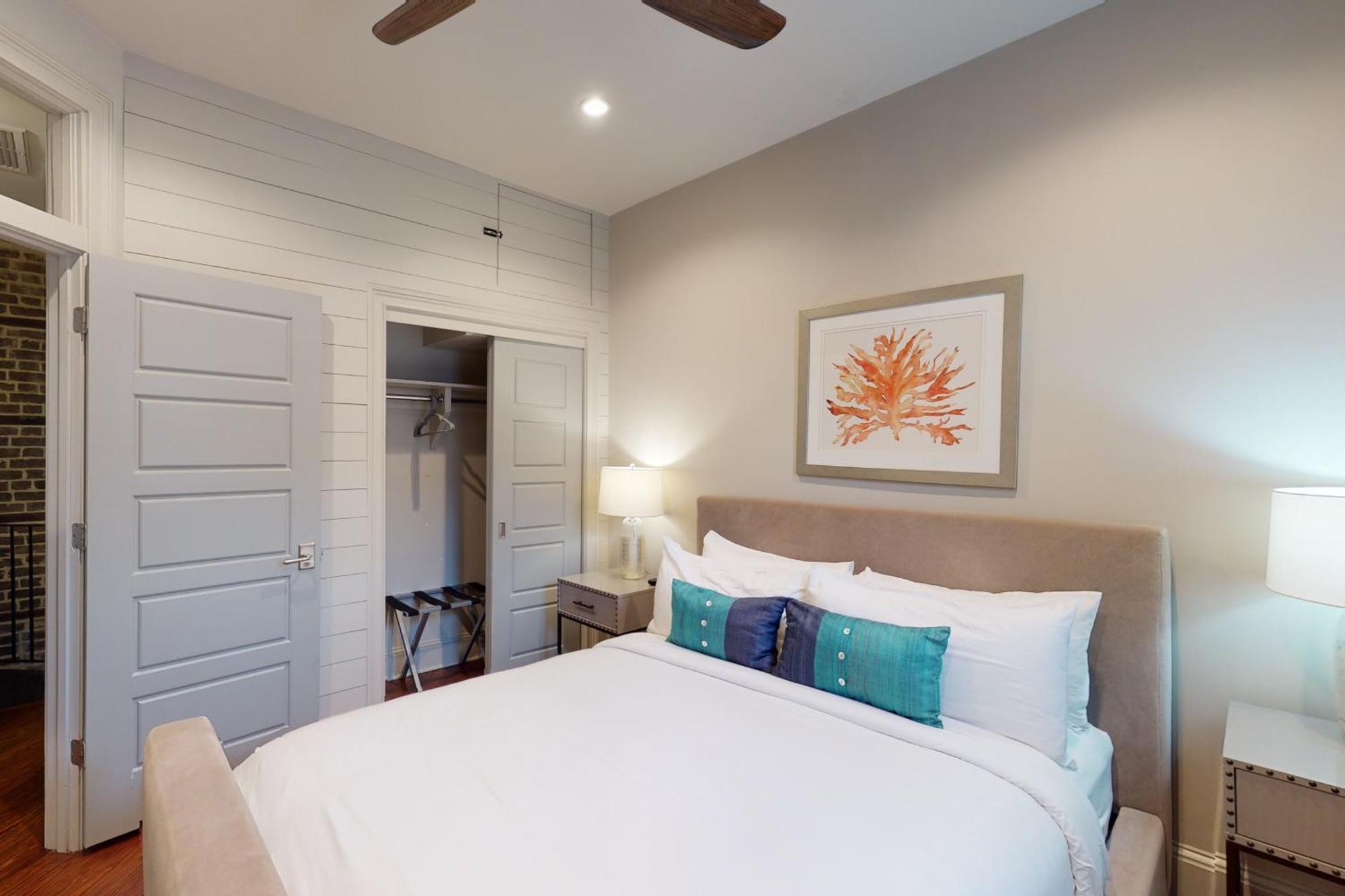 563 King Holiday home Charleston