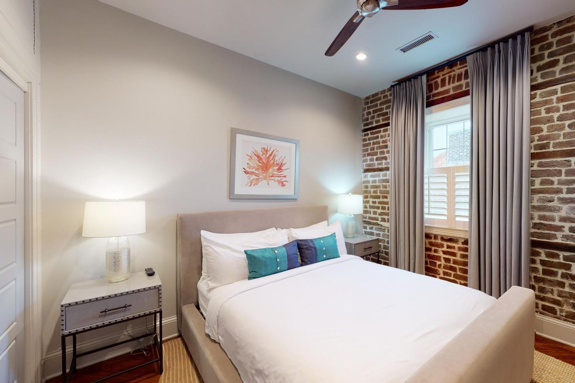 563 King Holiday home Charleston
