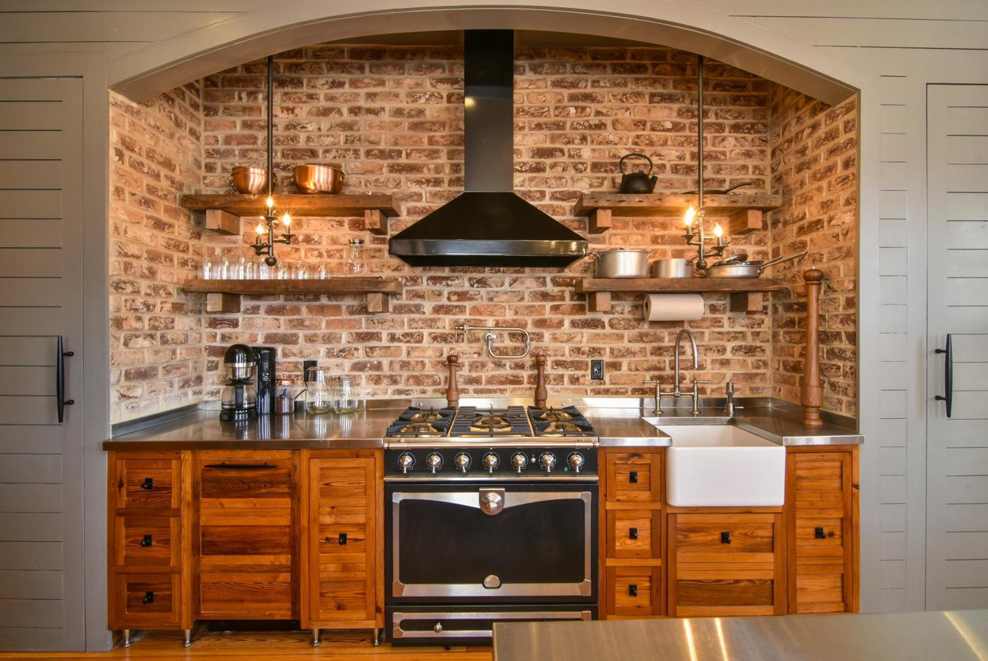 The Charlestonian Aparthotel